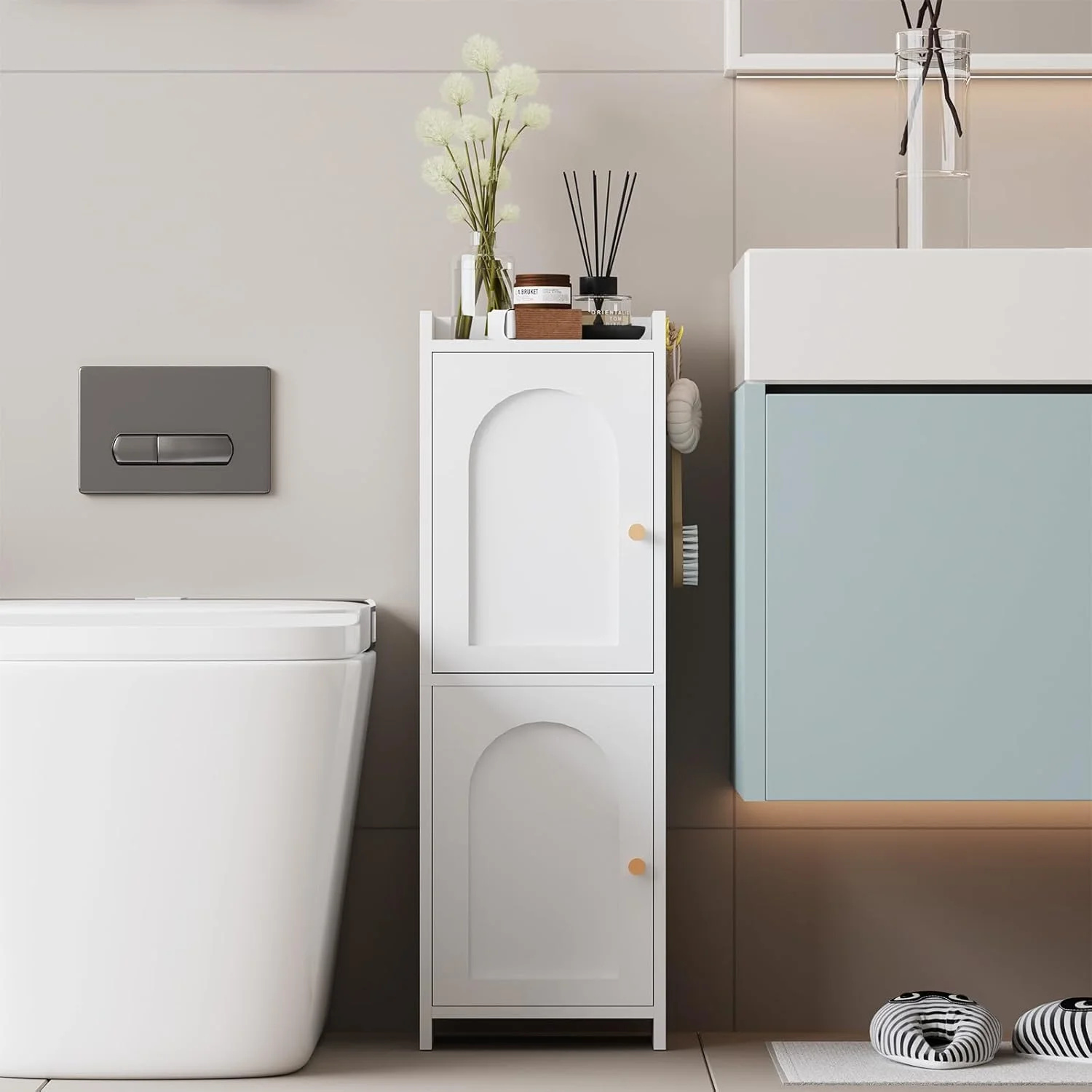 Rattan Bathroom Storage Cabinet with 2 Doors and Adjustable Shelf - Image 2