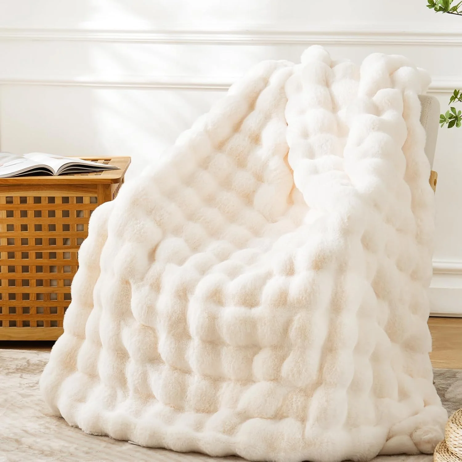 BENVWE Fluffy Faux Fur Throw Blanket for Couch, Soft Plush Thick Cozy Fuzzy Luxury Minky Bubble Blanket for Home Living Room Decor Gift for Women, Tie-dye Coffee, 50 x 60, 1100GSM - Image 3