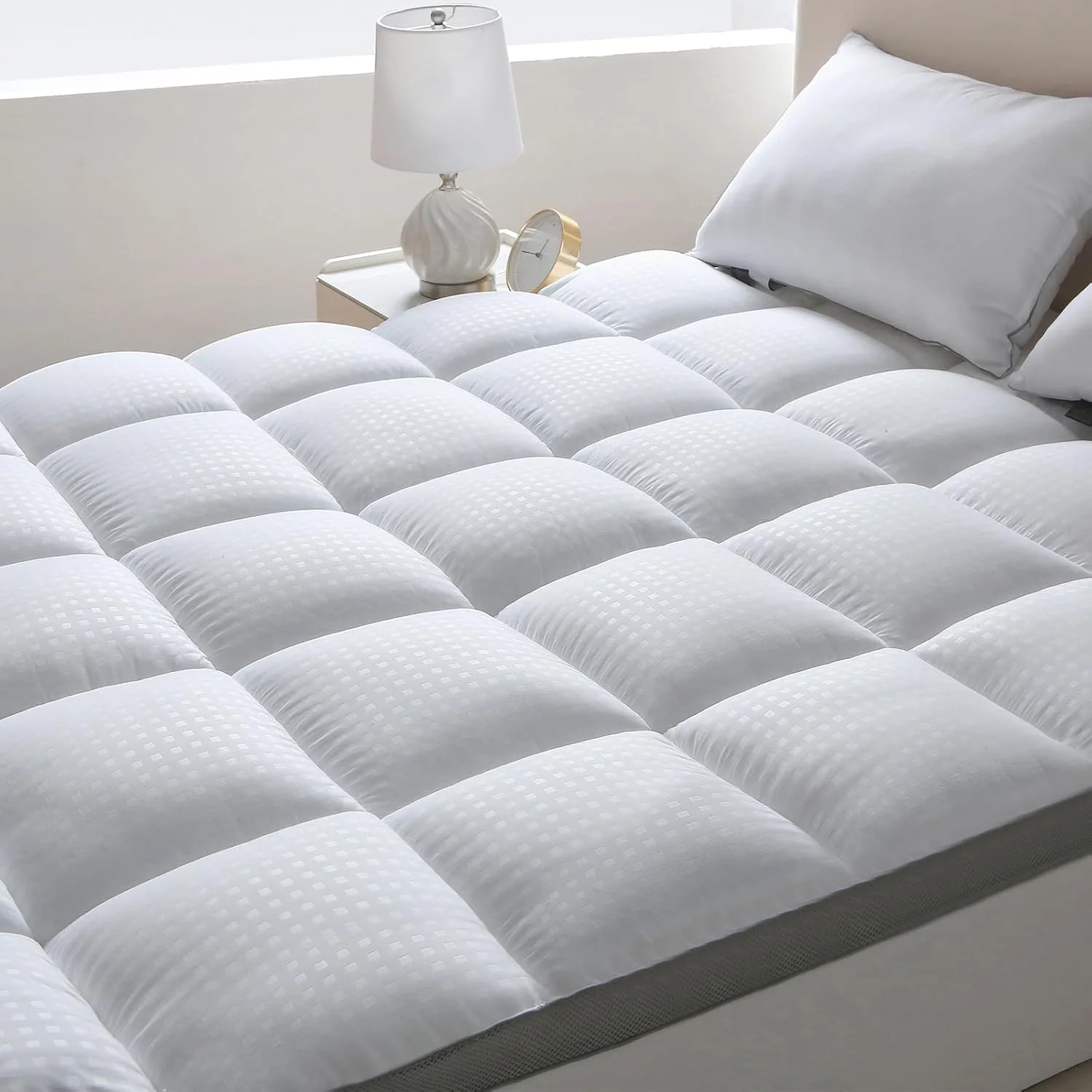 BETENWEL Queen Size Mattress Pad Pillow Top Mattress Cover with Down Alternative Fill- Breathable Mattress Topper Deep Pocket Fits Mattress 8-21 Inches Soft Mattress Protector (60 x 80 Inch, White) - Image 2