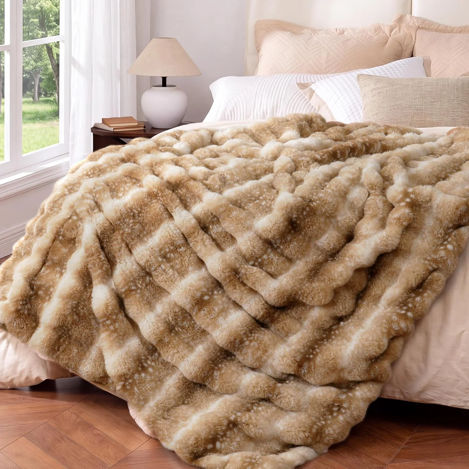 blunique Ultra Soft Cozy Faux Fur Throw Blanket, Fuzzy Plush Thick Bubble Blanket, Luxury Fluffy Blanket for Couch, Sofa, Bedroom, and Living Room, 50x60 Inches, Cream White - Image 3